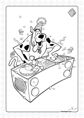 Scooby-Doo is a DJ at the New Year Party