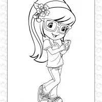 strawberry shortcake with phone
